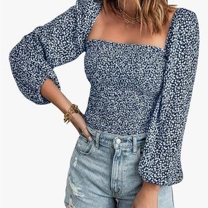 Puff sleeve blouse